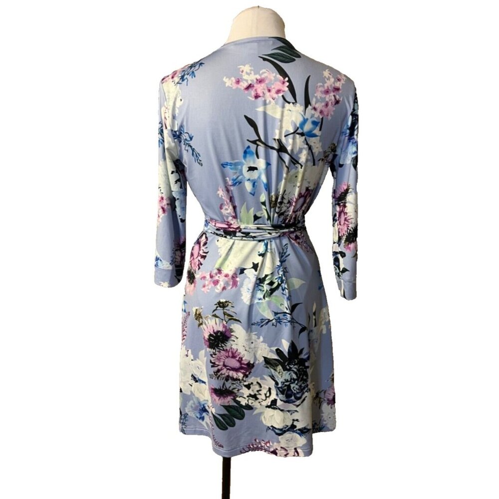 DVF Diane Von Furstenberg Wrap Dress 6 Small Blue Floral SILK Career Church - Picture 3 of 13